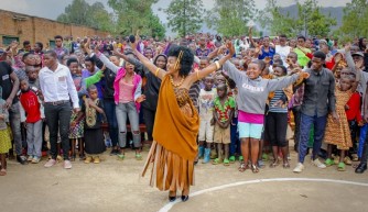 Clarisse Karasira yataramiye mu iserukiramuco ryo mu karere ka Ngororero-AMAFOTO