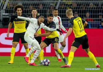 Umukino uzahuza PSG na Dortmund muri Champions League uzakinwa nta mufana uri ku kibuga - AMAFOTO