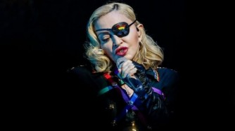 Madonna yanenzwe ku gukwirakwiza amakuru y’ibihuha ku rukingo rwa coronavirus