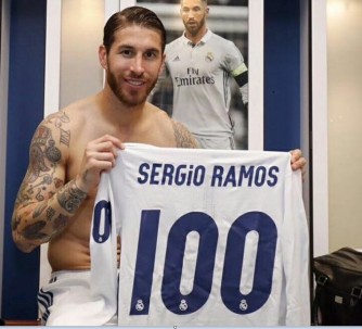 Sergio Ramos yaciye agahigo ko kuba myugariro wa mbere muri Real Madrid utsinze ibitego 100 