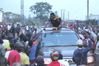 Uganda: Umukandida-Perezida Robert Kyagulanyi uzwi nka Bobi Wine yarekuwe atanze ihazabu