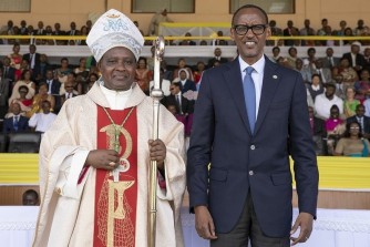 Perezida Kagame yifurije ishya n’ihirwe Musenyeri Antoine Kambanda wagizwe Karidinali