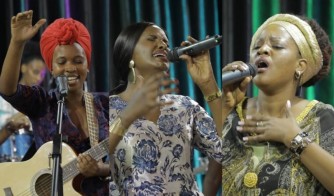 Gisele Precious, Gaby Kamanzi, Gahongayire na The Anointed band bahuriye mu gitaramo gikomeye cya Noheli-AMAFOTO