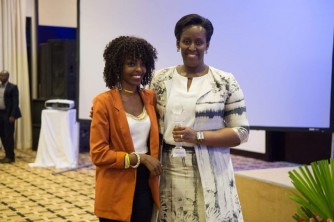 Menya impamvu Teta Diana uri mu Rwanda igihembo yahawe na Madamu Jeannette Kagame kibitse ahantu hakomeye muri Sweden