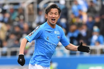 Ku myaka 53 Kazuyoshi Miura akomeje kwandika amateka akomeye muri ruhago! yongereye amasezerano muri Yokohama FC