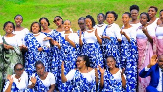 Chorale Christus Regnat yakoze indirimbo ‘Duhakirwe’ iherekeza ukwezi kwa Gicurasi kwahariwe Bikira Mariya-VIDEO