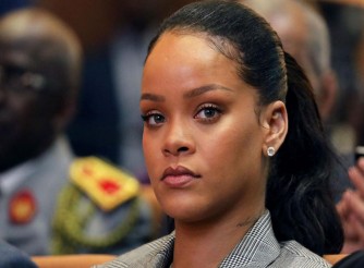 Rihanna yatabarije Palestine na Israel biri mu ntambara asaba Isi kugira icyo ikora ikagarurayo amahoro