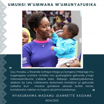Madamu Jeannette Kagame yifatanyije n’abana kwizihiza umunsi w’umwana w’umunyafurika