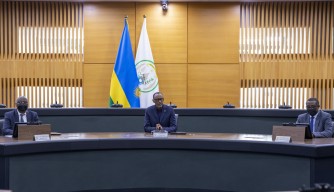 Covid-19: Ingendo z'indege hagati y'u Rwanda n'Amajyepfo ya Afurika zasubitswe, kwitabira ibitaramo n'ubukwe birasaba kuba warakingiwe!