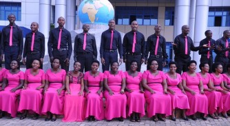 Chorale Rangurura yakoze indirimbo ikomeza abashaririwe n’umwaka wa 2021-VIDEO