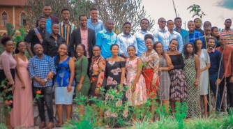 Boanerges Gospel Group yo muri Bethesda Holy Church yashyize hanze indirimbo ya mbere y'amashusho bise 'Uyu mubiri'-VIDEO