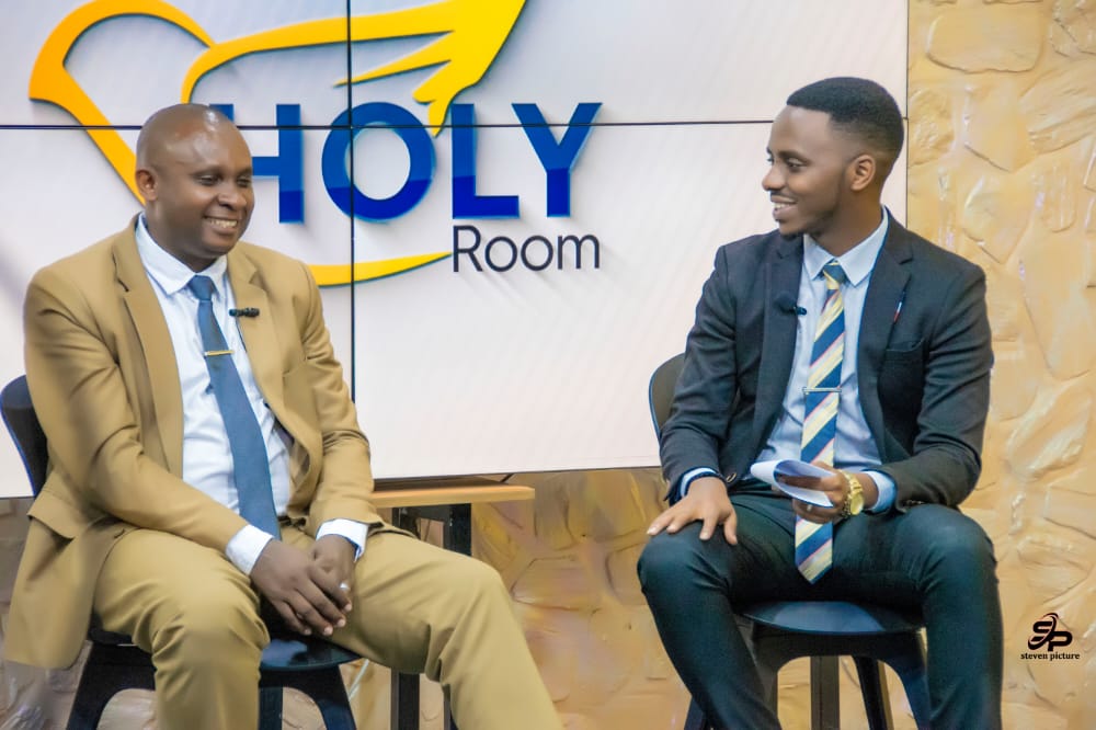 Holy Room, Ikiganiro Gishya Cya Isibo Tv Cyat... - Inyarwanda.com