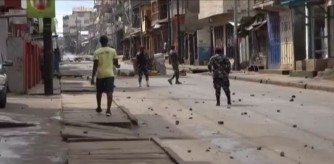 Sierra Leon: Aba Polisi 2 bakomeye batewe amabuye n’inkoni mpaka bapfuye 