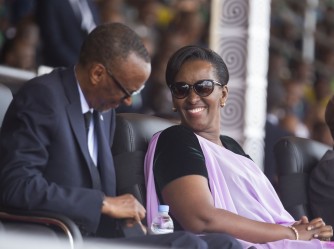 Imyaka 60 ni nk'aho ari micye - Perezida Kagame yifurije isabukuru nziza umufasha we 