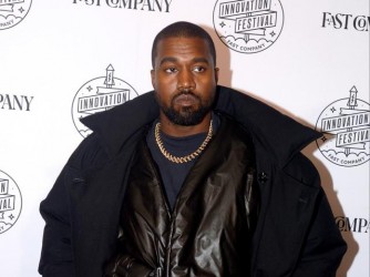 Kanye West yanenze abasitari bagenzi be abashinja kutubaha Imana