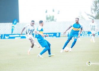 Rayon Sports yakoresheje ibihugu 5 itsinda APR FC i Huye 