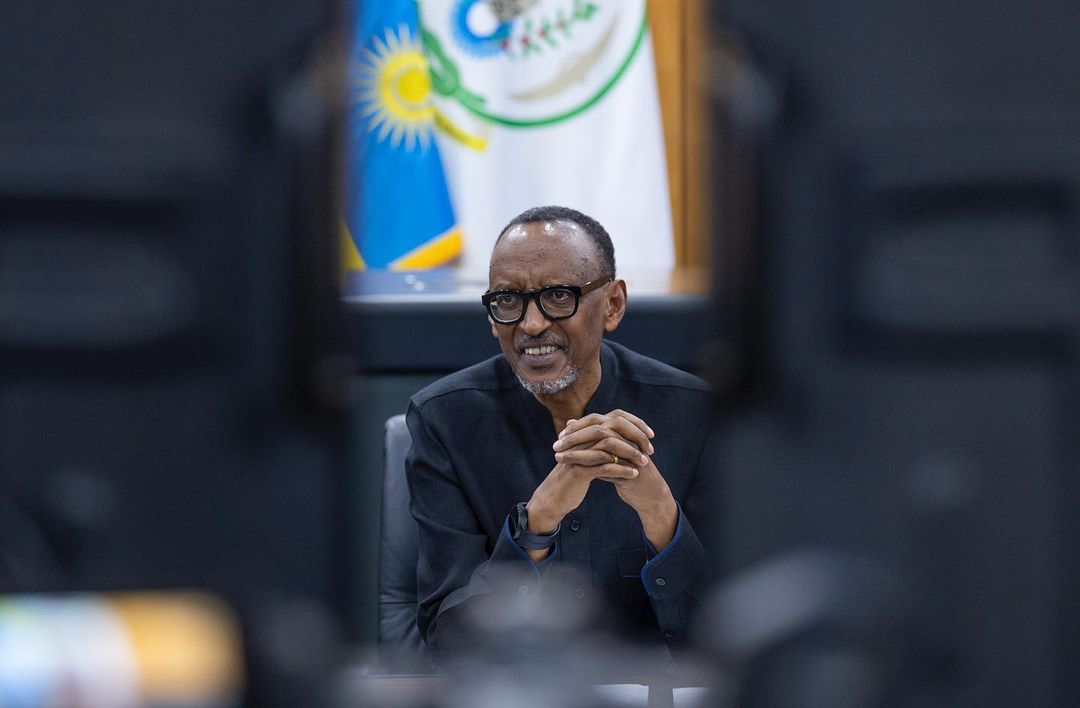 Perezida Kagame Yujuje Abamukurikira Miliyoni... - #rwanda #RwOT