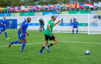 Ikipe y'u Rwanda yarimo Perezida Kagame yatsinze bigoranye ikipe ya FIFA