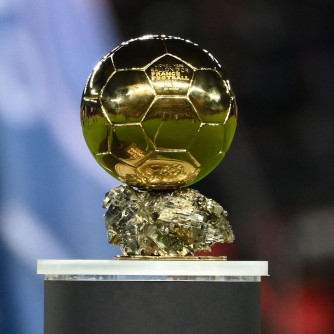 Ku mugabane w'i Burayi hasigayeyo Ballon d'Or imwe gusa