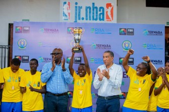 Basketball: U Rwanda (U16) rwegukanye igikombe cya Zone V, rubona itike y'igikombe cy'Afurika - AMAFOTO 