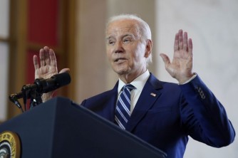 Joe Biden yahamije ko natorwa mu matora ya 2024 azageza America ku bukungu yarotaga 