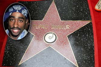 Nyuma y'imyaka 27 atabarutse,Tupac yahawe inyenyeri muri 'Hollywood Walk Of Fame'