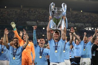 Manchester City yakuyeho agahigo Mukeba wayo yashyizeho mu 1999