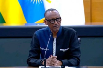 Perezida Kagame yakiriye indahiro z'abayobozi bashya abasaba kumva uburemere bw'inshingano bahawe