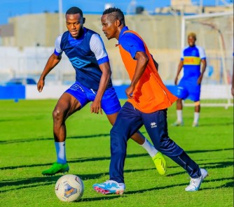 Haruna Niyonzima yakoranye imyitozo na Rayon Sports - AMAFOTO