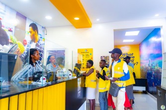 MTN yahaye abakiriya bayo iminsi mikuru ibegereza serivisi binyuze muri Express Shop– VIDEO