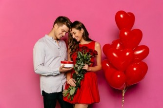 Saint Valentin: Menya impano 15 wagenera umukunzi zikamunyura