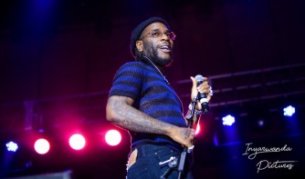 Uko Burna Boy yasabye Miliyari 1.5 Frw kugira ngo ataramire i Kigali