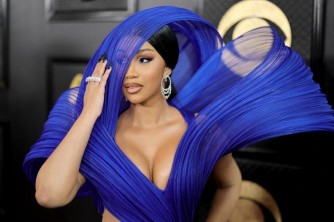 Cardi B yajyanwe mu nkiko azira indirimbo 