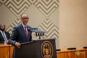 Perezida Kagame yavuze ku ifungwa ry'insengero anakebura 'abarindagizwa' na bamwe mu bapasiteri