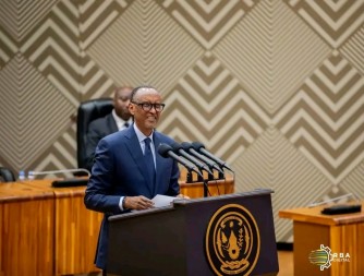 Perezida Kagame yavuze ko mu gukemura ibibazo by'u Rwanda nta munyarwanda ukwiriye gusigara inyuma 