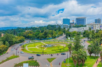 Kwiyongera k'umusaruro mbumbe w'igihugu bivuze iki ku Muturarwanda?