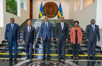 Perezida Kagame yakiriye indahiro ya Minisitiri mushya w'Uburezi Joseph Nsengimana