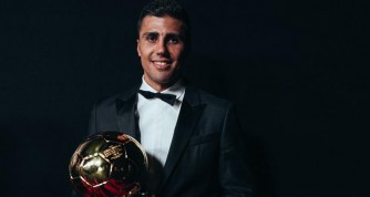 Mu byishimo bidasanzwe Manchester City fayatanyije na Rodri kwishimira Ballon d’Or –VIDEO