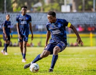 Muhadjiri yashyize umucyo ku kugirana ibibazo na APR FC anavuga ikintu kimubabaza mu buzima bwe 