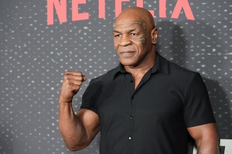 Mike Tyson yahawe akayabo akine filime z'urukozasoni nyuma y'uko Netflix imutamaje