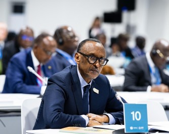 Perezida Kagame yagaragaje imbogamizi ikibangamiye Afurika mu rugamba rwo kurwanya imihindagurikire y’ibihe