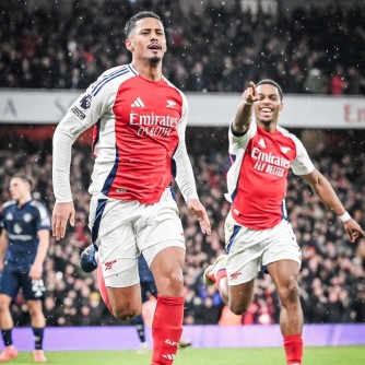 Premier League: Arsenal yahaye ikaze umutoza wa Manchester United, Liverpool iratokorwa