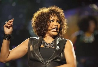 Uwari umurinzi wa Whitney Houston yahishuye amarangamutima yari amufitiye 