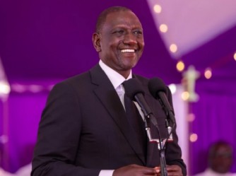 Perezida William Ruto yatunguranye yishimira akabyiniriro gashya yahawe ka 'Kasongo' nyuma ya 'Zakayo'