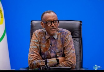 Kuki dufite impunzi hano? Perezida Kagame yashyize umucyo ku bibazo by'umutekano mucye biri muri RDC