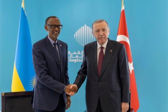 Perezida Kagame yihanganishije mugenzi we wa Turukiya nyuma y'inkongi y'umuriro yahitanye abantu 76