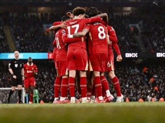 Premier League: Liverpool yacuritse Manchester City,akazi kuri Arsenal kariyongera