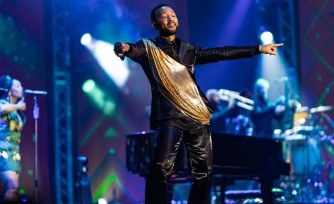 JOHN LEGEND YANDIKIYE AMATEKA I KIGALI| YAMBITSWE NA MOSHIONS| BK ARENA YAKUBISE IRUZURA