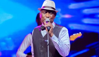 Makanyaga yabonye abagiye kumufasha gutunganya Album mu ndirimbo zirenga 60- VIDEO