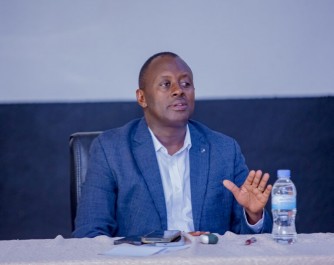 Chairman wa APR FC yashyikirije abakinnyi ubutumwa bwa Gen Mubarakh Muganga 